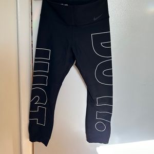 Nike "JUST DO IT" Leggings - Mid Calf